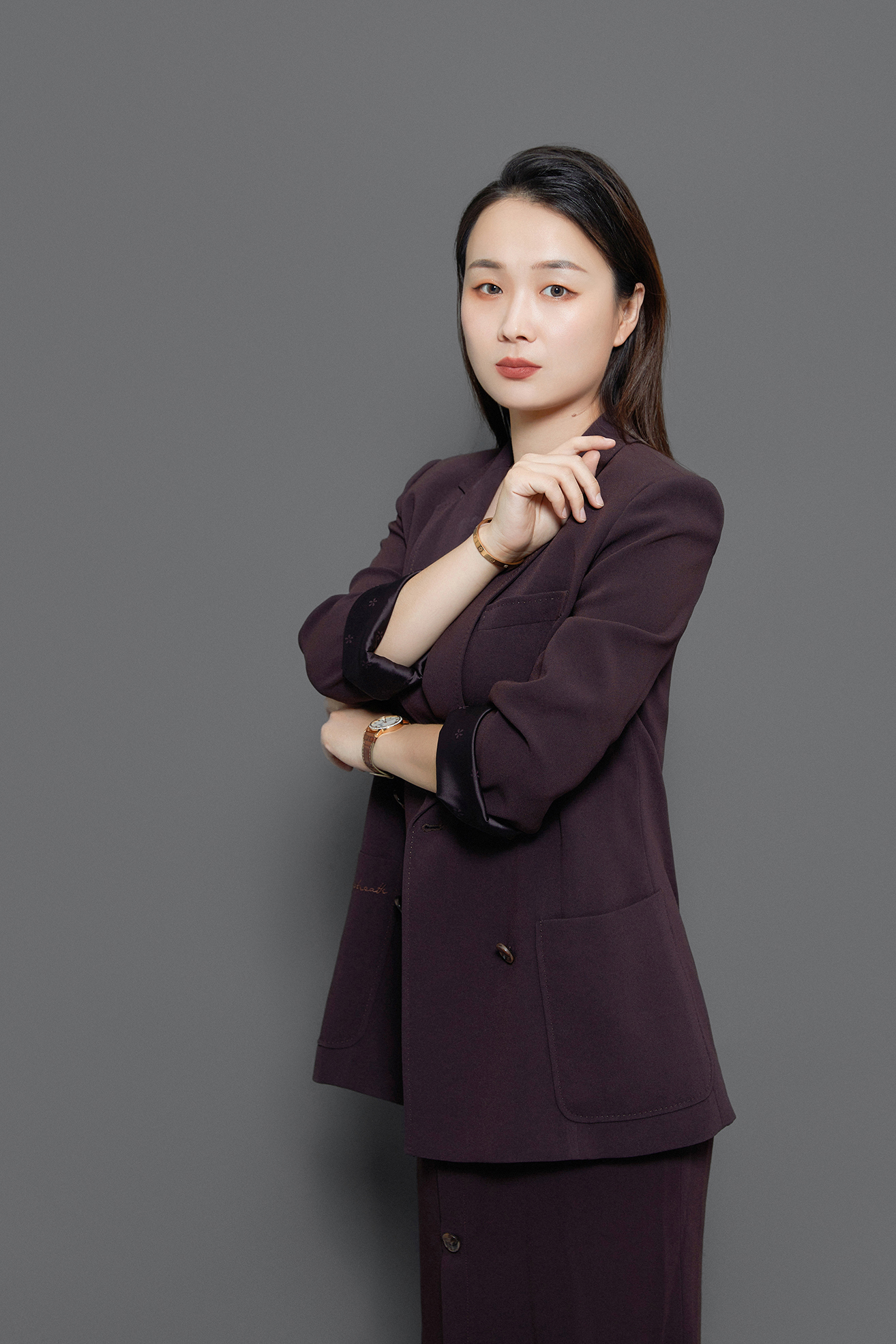 孟娜